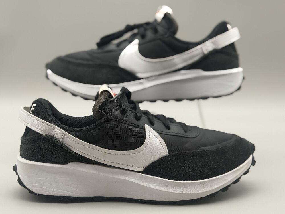 Nike Waffle Debut Black White Leather Men's 7.5 / 9 Women’s Lace Up DH9522-001